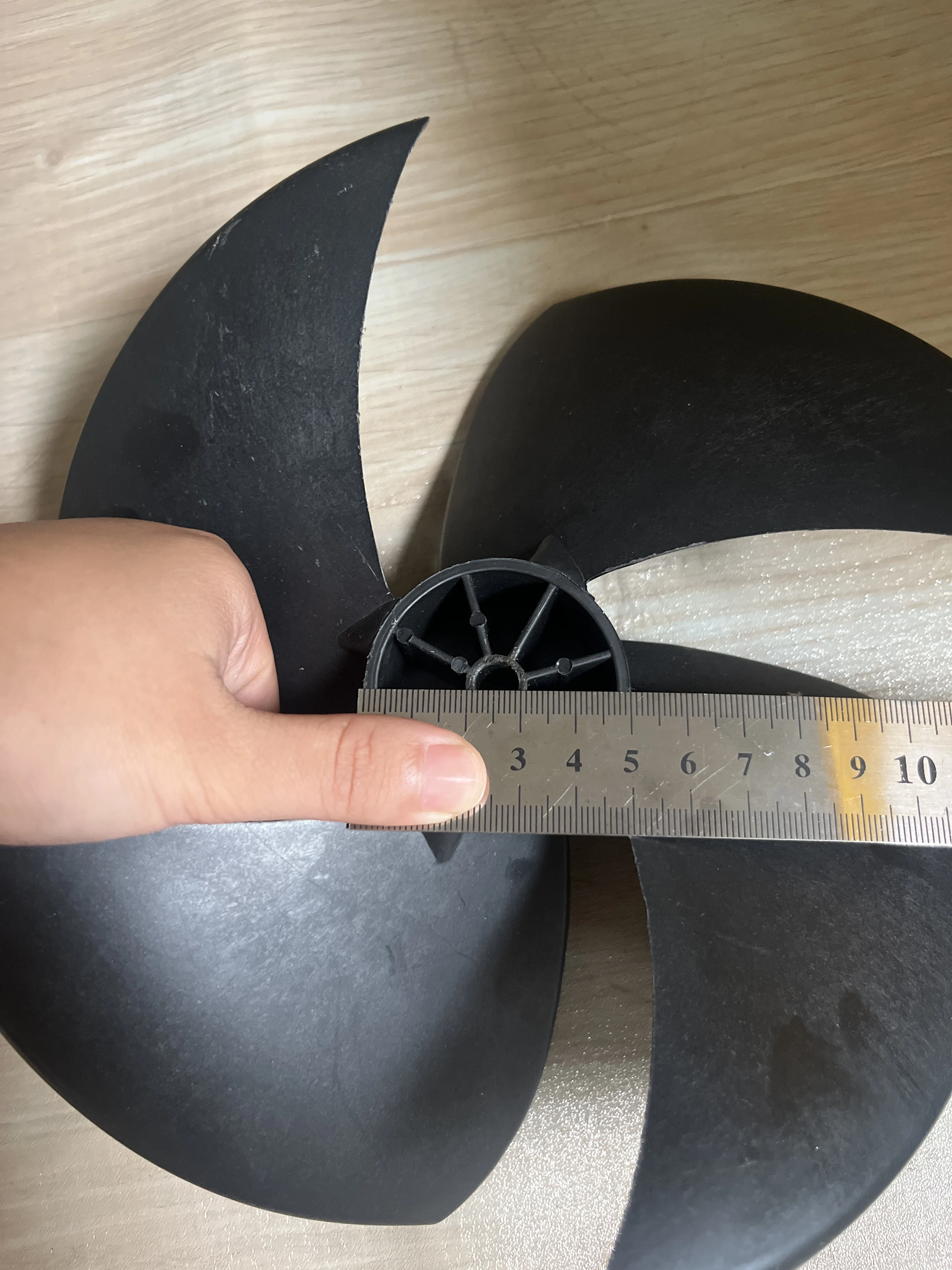 210mm Axial Fan Assembly: Downsizing an AC Motor