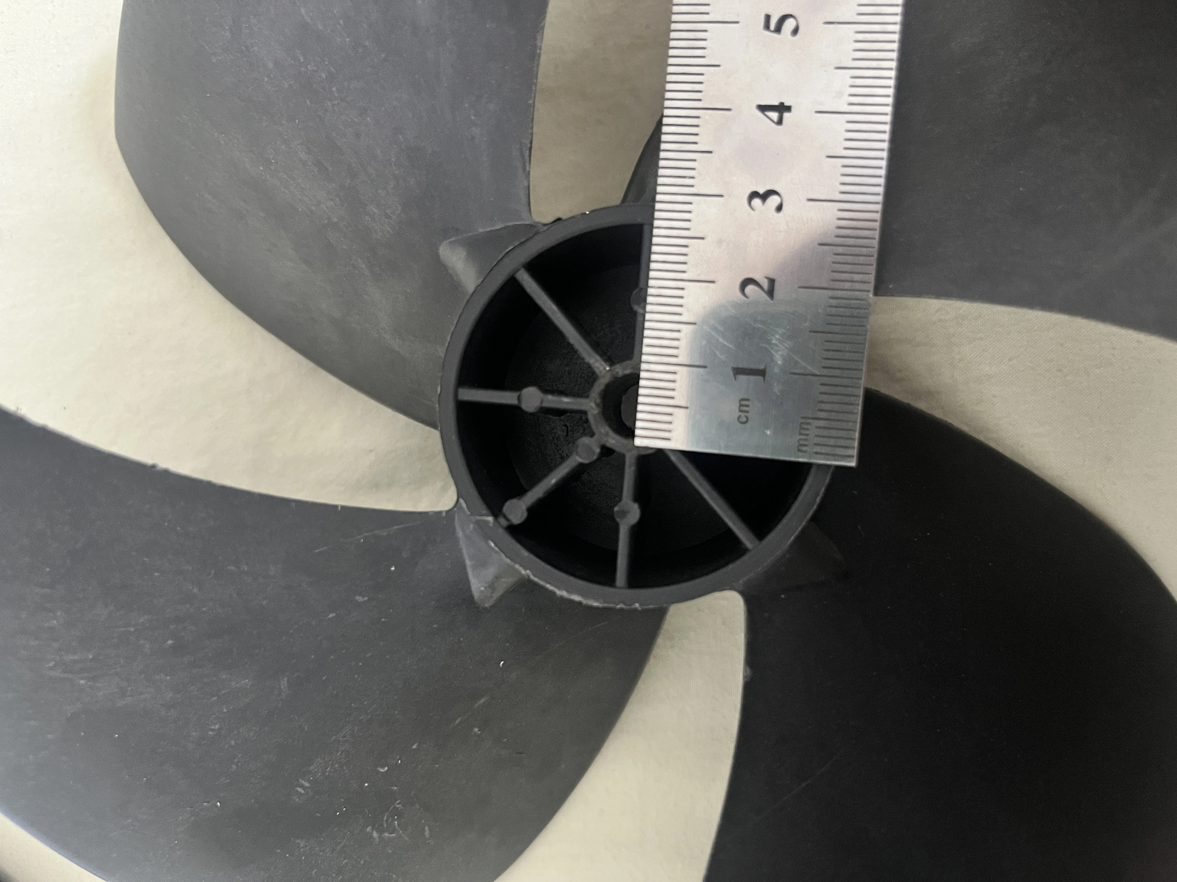 210mm Axial Fan Assembly: Downsizing an AC Motor