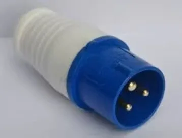 Specified IEC 60309 32A 3-pin industrial power plug for the mobile fan unit