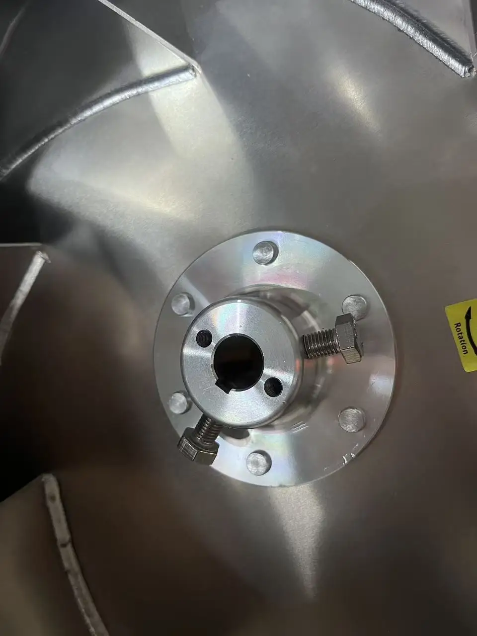 Evaluate mold costs and product unit price based on customer drawings