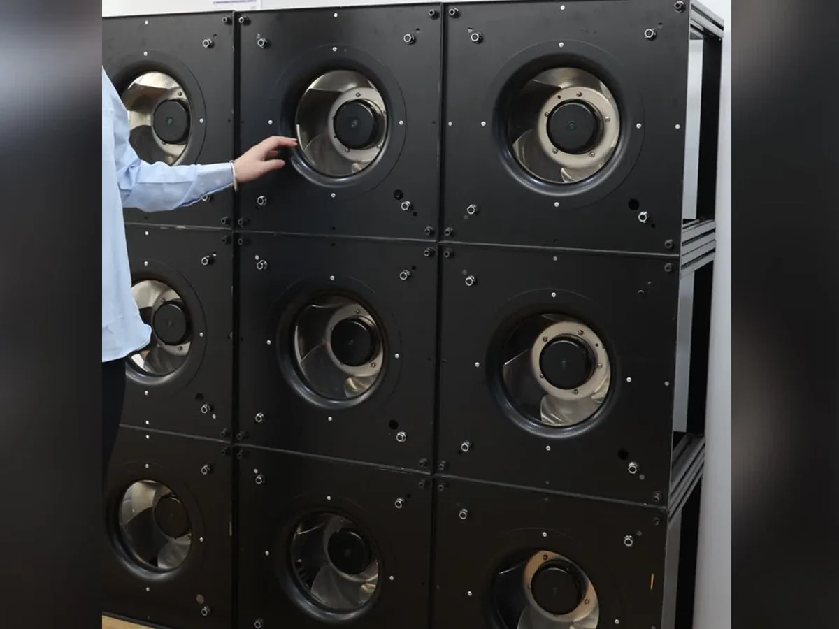 Real Longwell 3 by 3 modular fan wall shown as physical layout context for an N+1 calculation