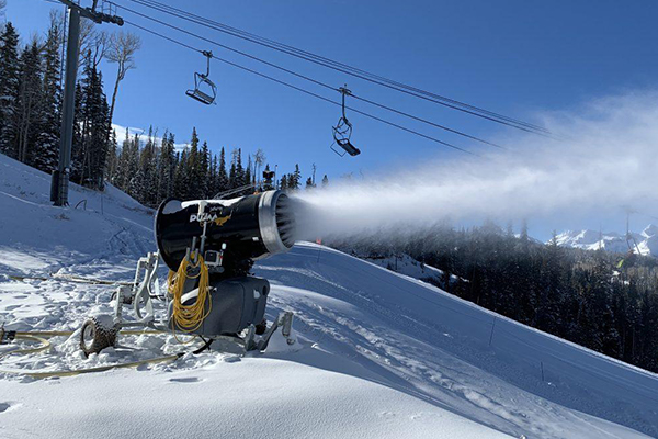 Snowmaking Machines