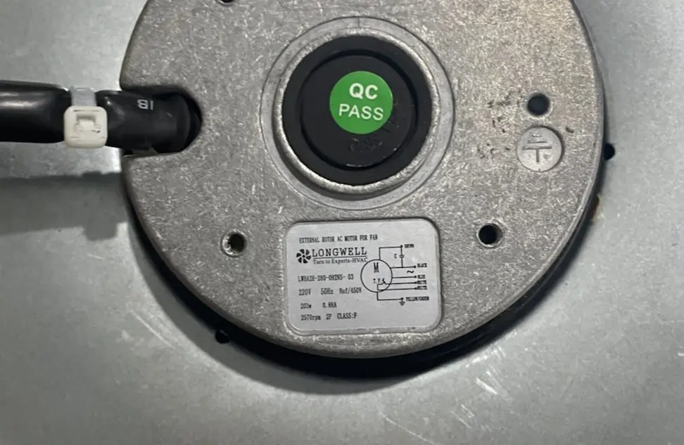 LONGWELL AC centrifugal fan nameplate reading LWBA2E-280-092NS-03 with wiring diagram and QC PASS sticker