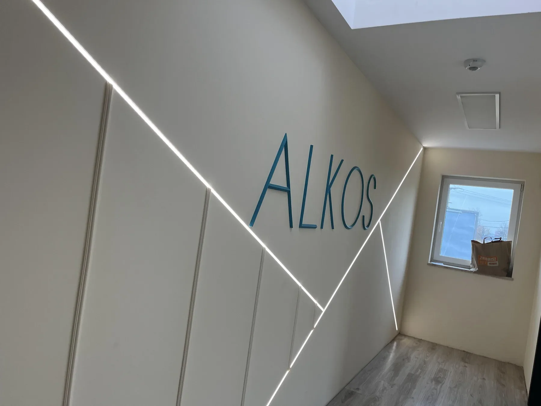 LONGWELL distributor visit with Alkos in Poland