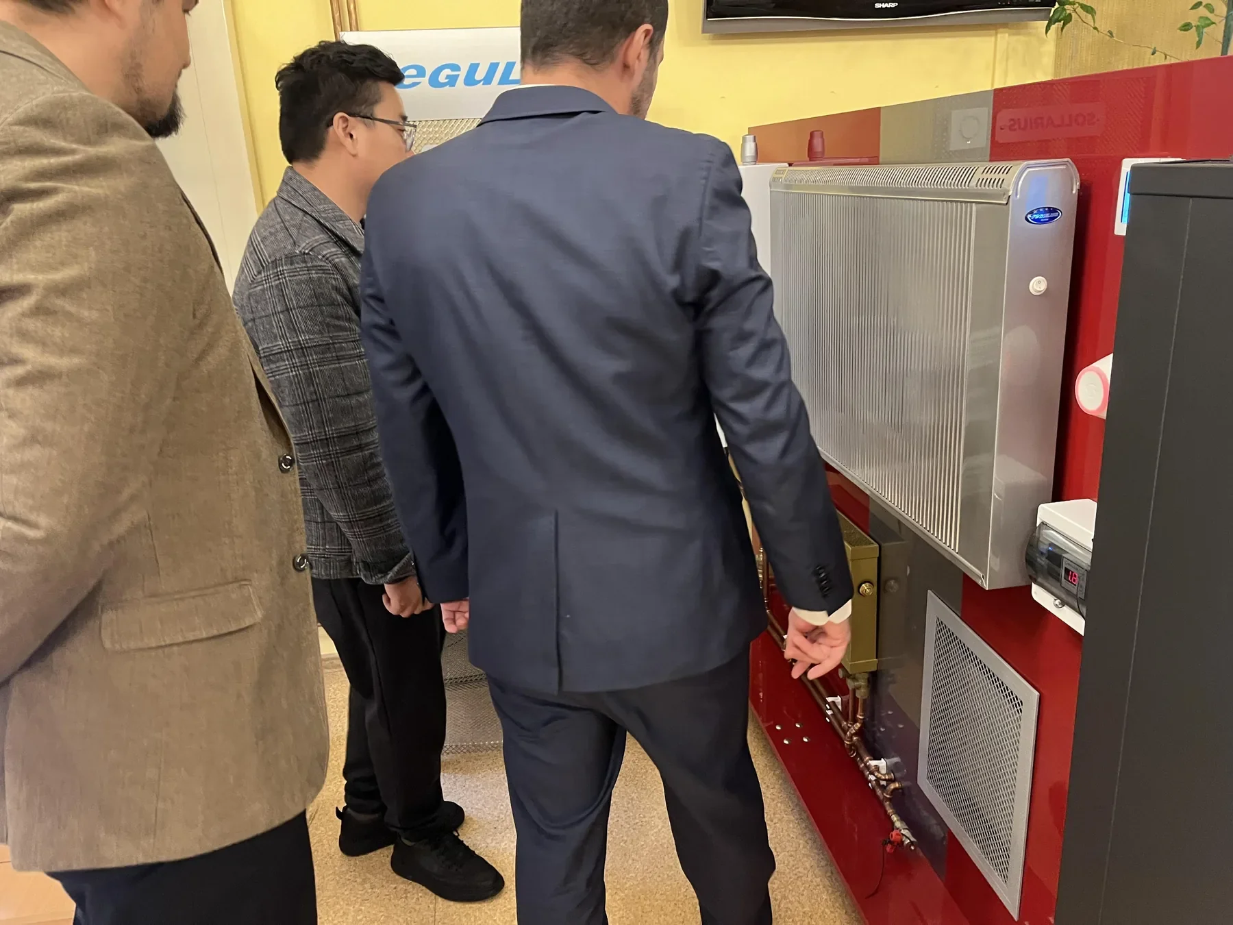 LONGWELL distributor visit with REGULUS-system in Poland